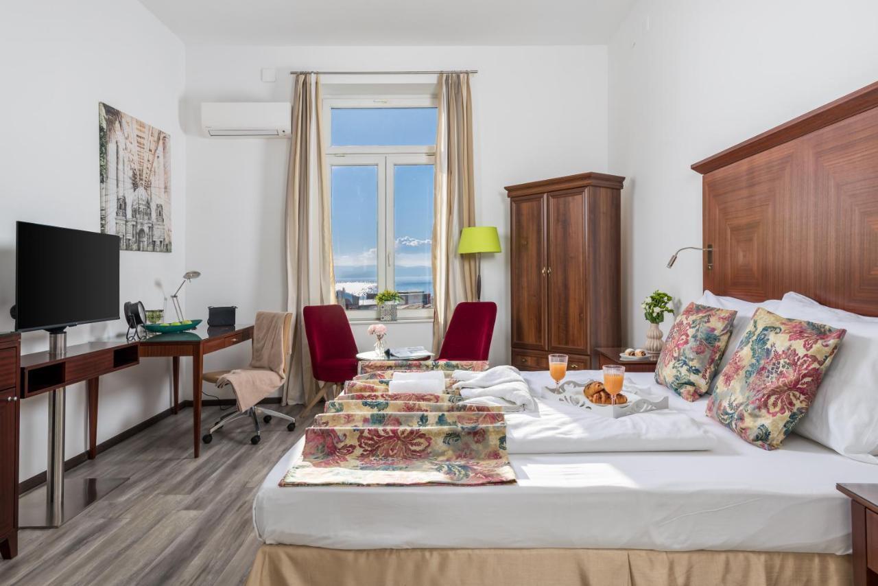 Continentale Apartment Rijeka Luaran gambar