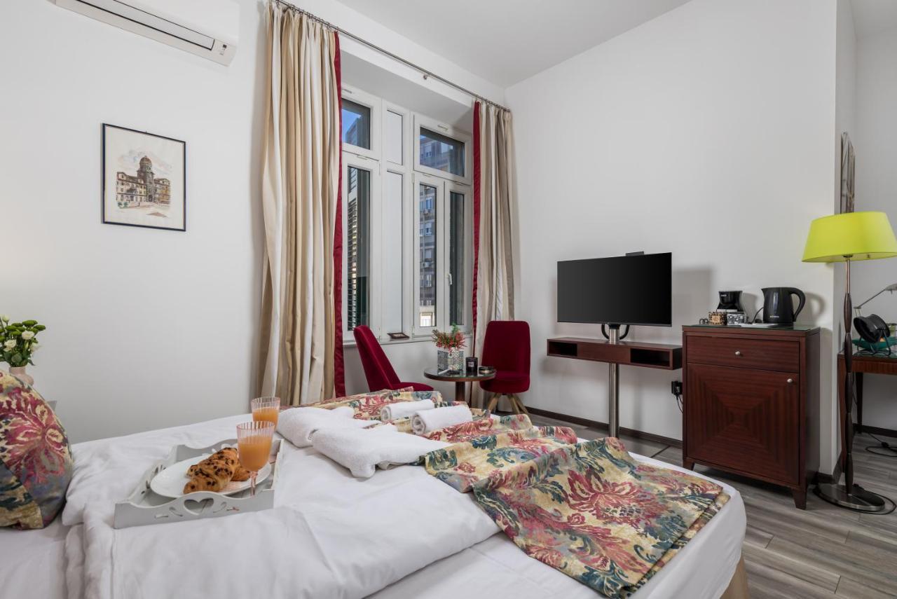Continentale Apartment Rijeka Luaran gambar